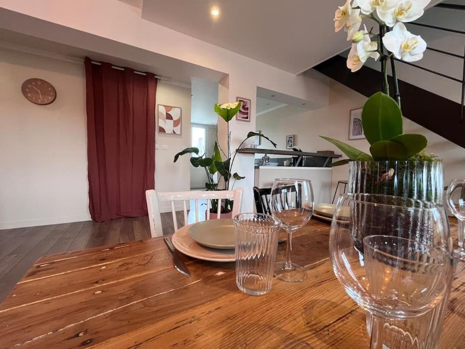Le Saint Pierre Grand Duplex Hyper Centre, Port Caen Apartment Екстериор снимка
